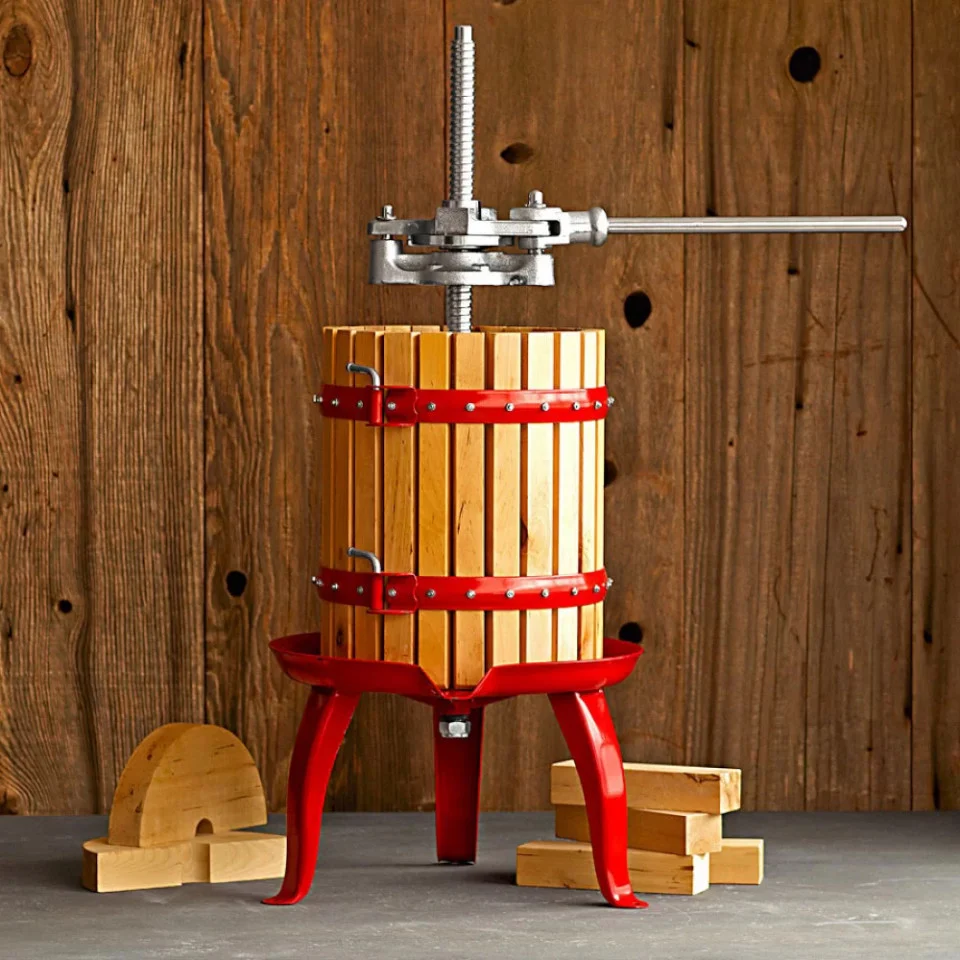 Prese za grožđe i voće – hidraulične, ručne i pneumatske | Svezavino